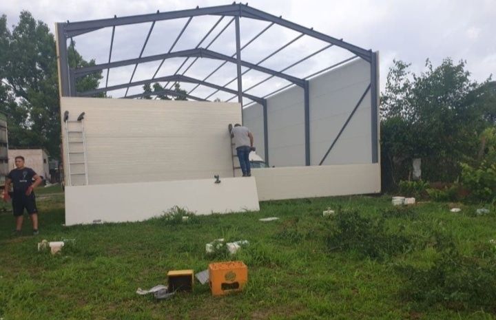 Vand
Ferme 
Pene de legătură.
20x10x4 . 15x10x4 ..
Facem si alte di