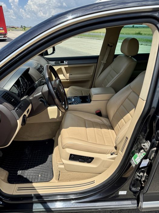 De vânzare Volkswagen Touareg 3.0 TDI V6 CASA – 239 CP –