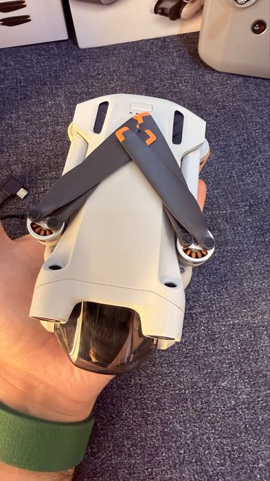 DJI Mini 3 Pro с комплектом Fly More Combo!