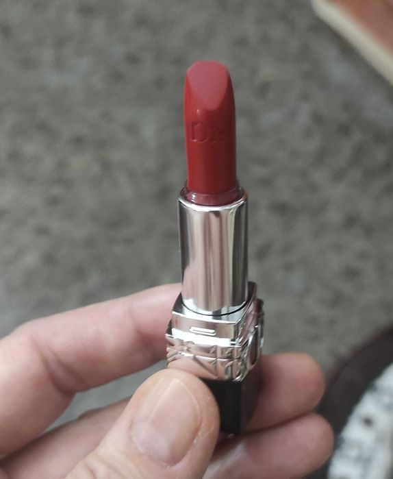 Помада от Dior Оригинал