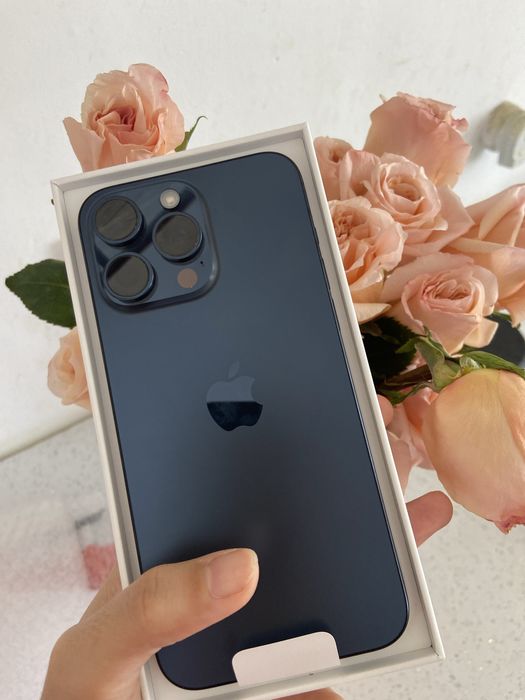 Айфон 15 про мах