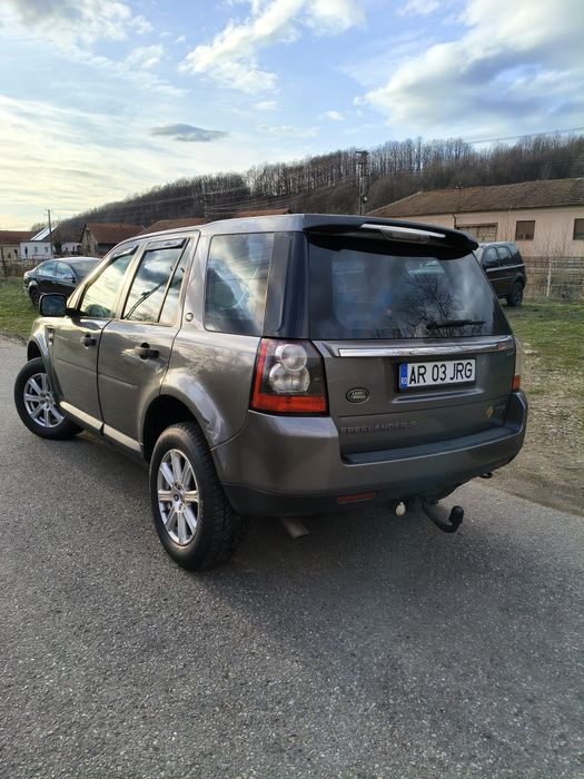 Land Rover Freelander 2