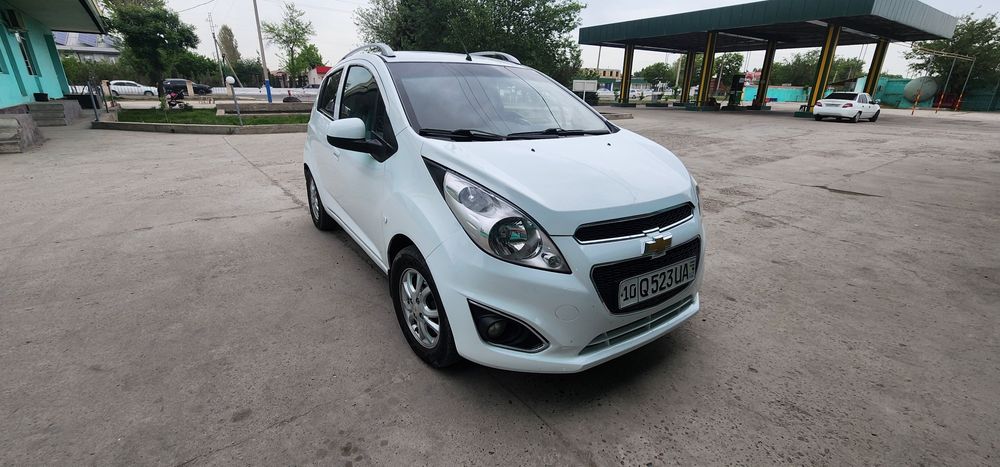 Chevrolet Spark 2012
