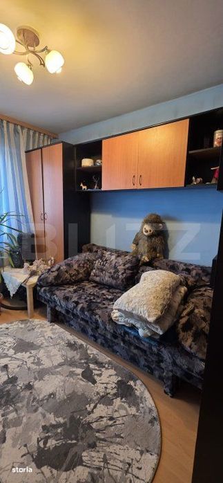 Apartament 4 camere, 4 balcoane,an 1984, 75 mp, zona Blv Bucuresti