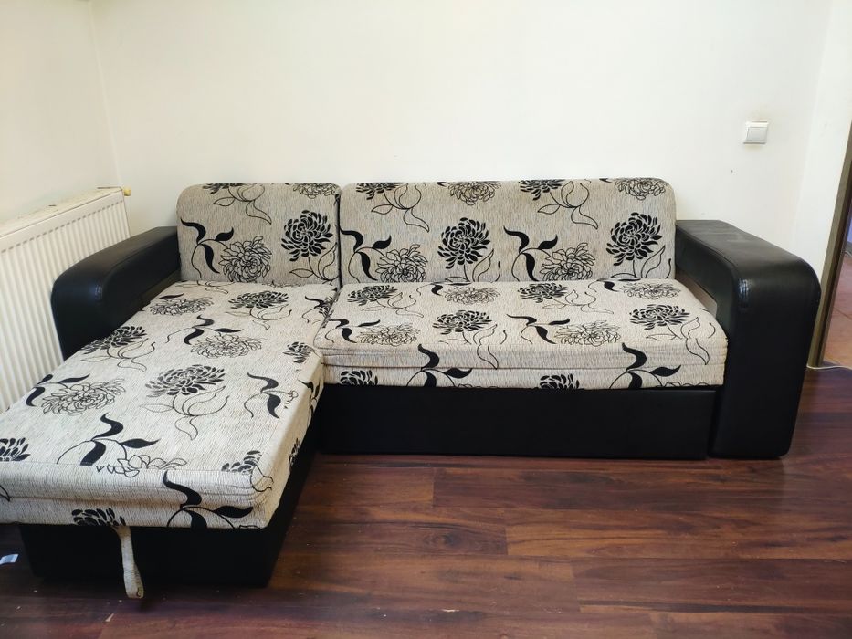 Canapea  extensibilă cu lada depozitare