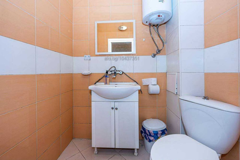 Продава се Магазин в Пловдив, Тракия - 61 кв.м за 2378 €/кв.м - Снимка #4