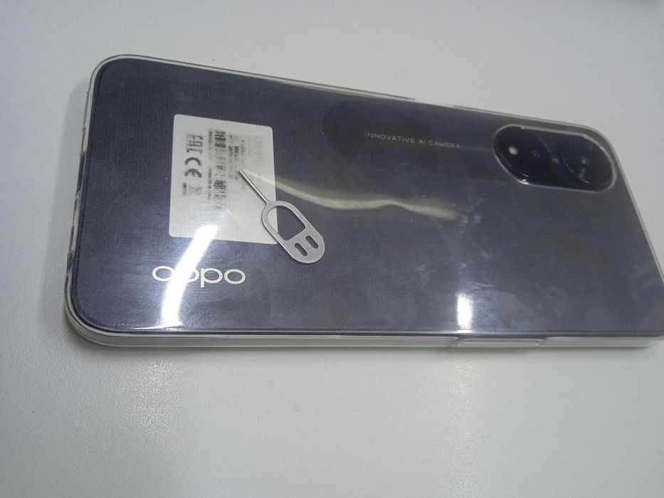 Продам новый телефон