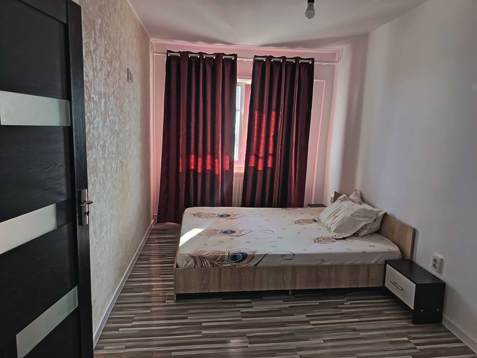 Ap de inchiriat 3 cam 500 euro