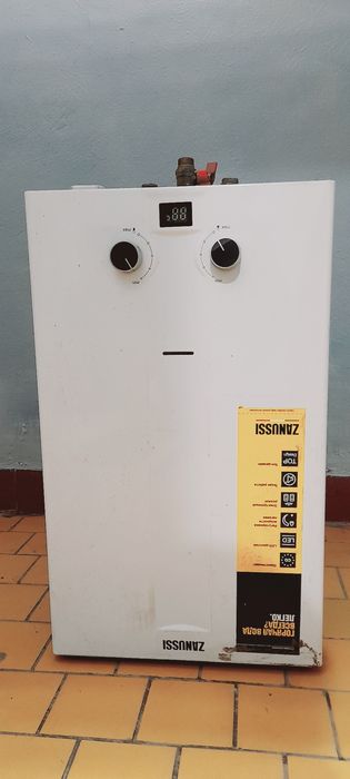 Продам Водонагреватель