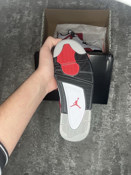 Jordan 4 Red Cement