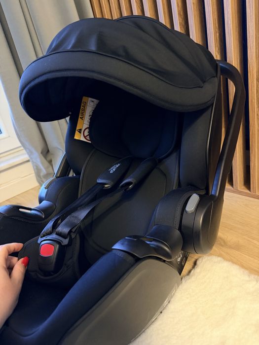 Scoica auto premium nou nascuti si bebelusi Britax Römer Baby-Safe 5Z2 & Baza izofix