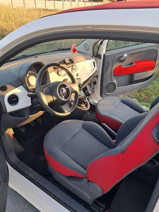 Fiat 500 cabrio anul 2014