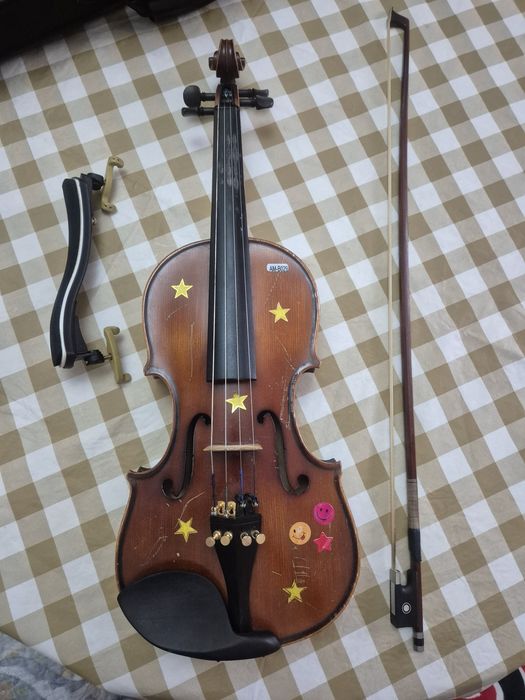 Скрипка для детей,  размер  2/4