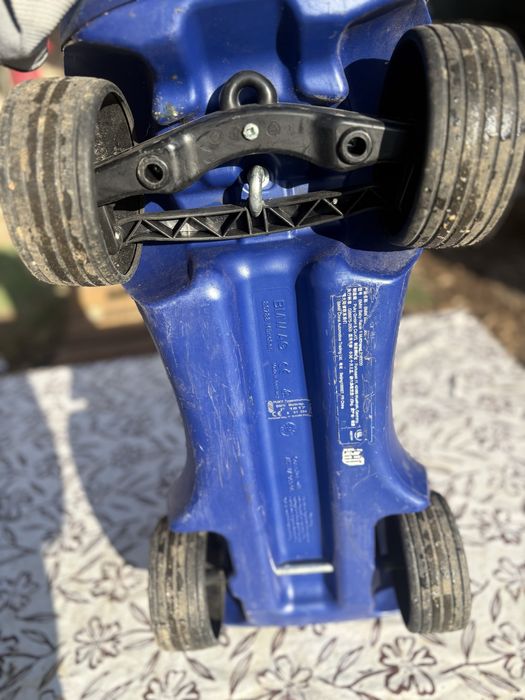 Кола за бутане BMW