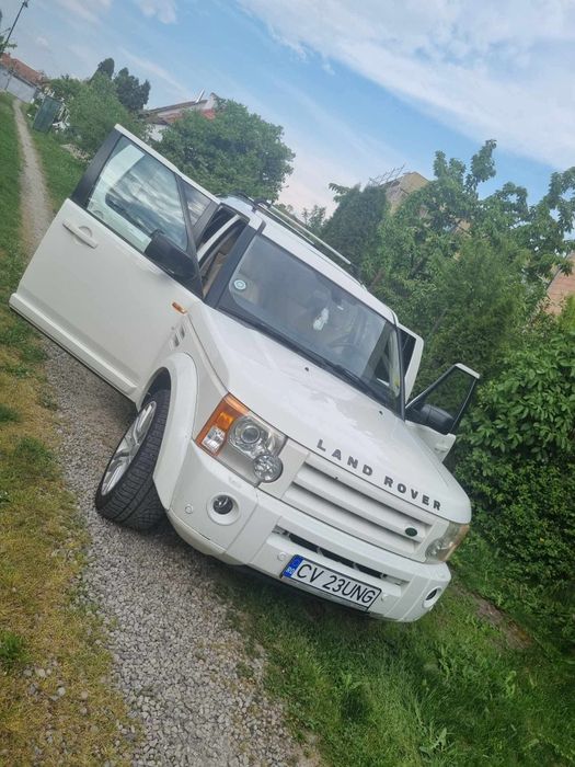 Vând mașină Land ROVER Discovery3