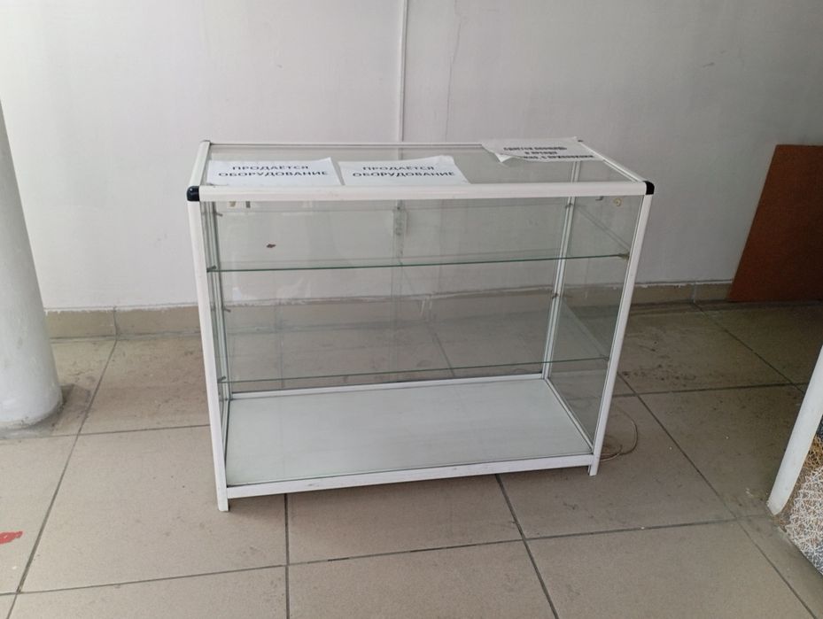 Продам торговое оборудование