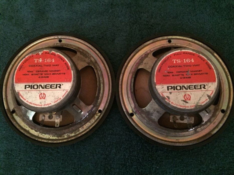 Radio CD player DEH-30MP Pioneer si 2 boxe