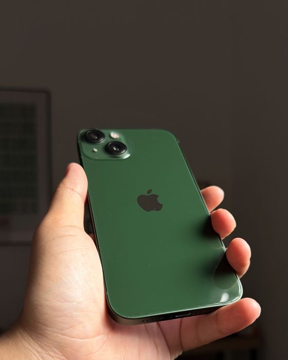 iPhone 13 продается