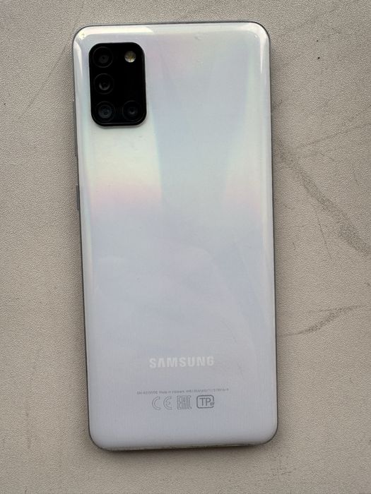 Продам samsung a31 64gb  без минусов