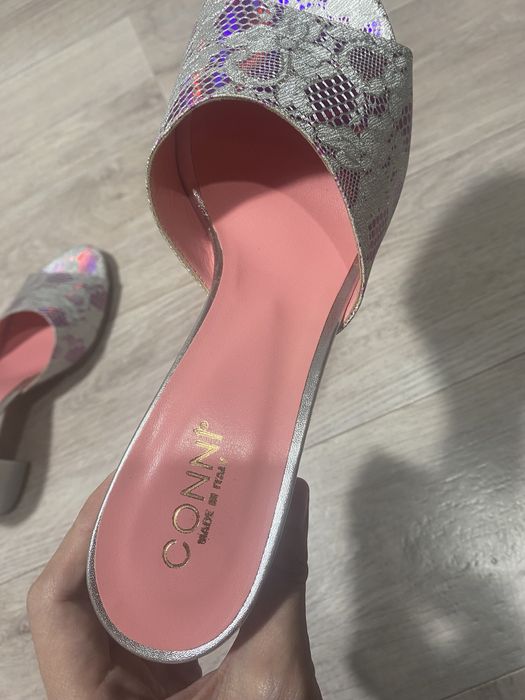 Новая итальянская обувь