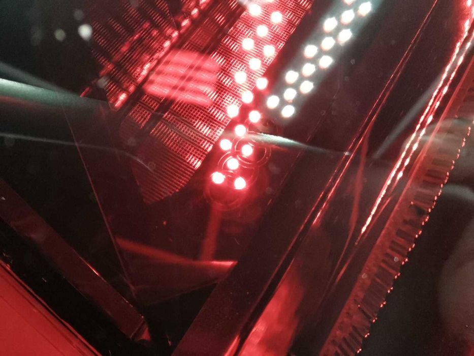 Нов 4N0945208R Audi S8 A8 4N D5 OLED Десен Стоп