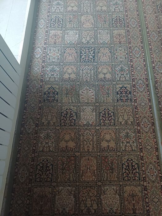 Продам ковровую дорожку.