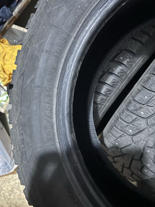 Продам шины YOKOHAMA ICE Guard Stud IG55