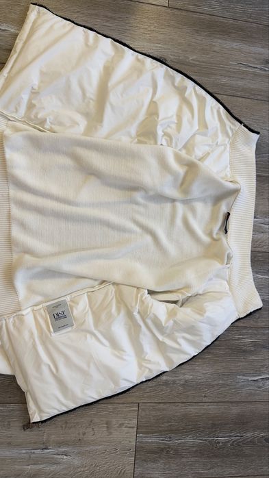 Moncler Елек (Cardigan)