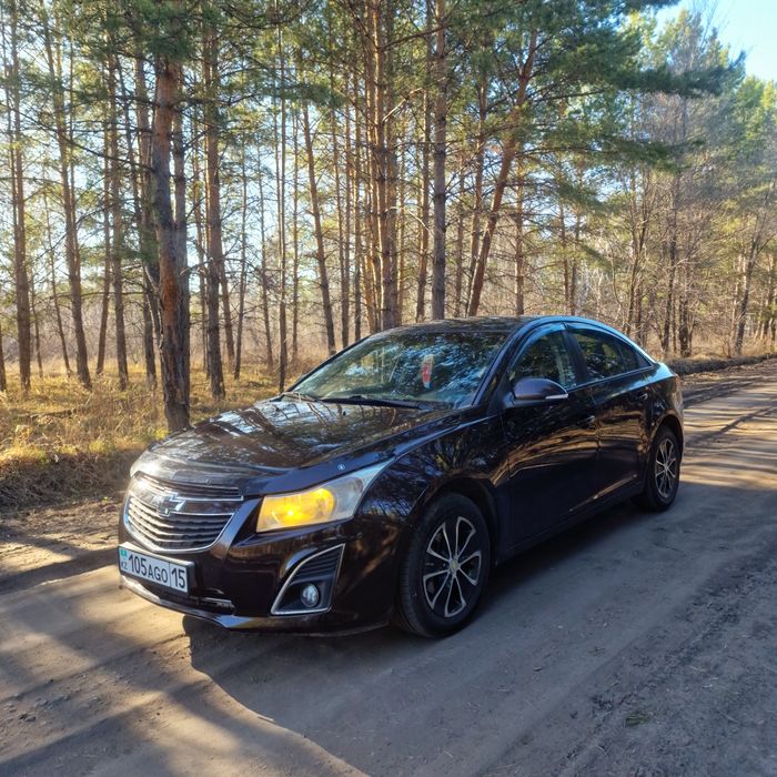 Продам chevrolet cruze 2014 1.8 АКПП