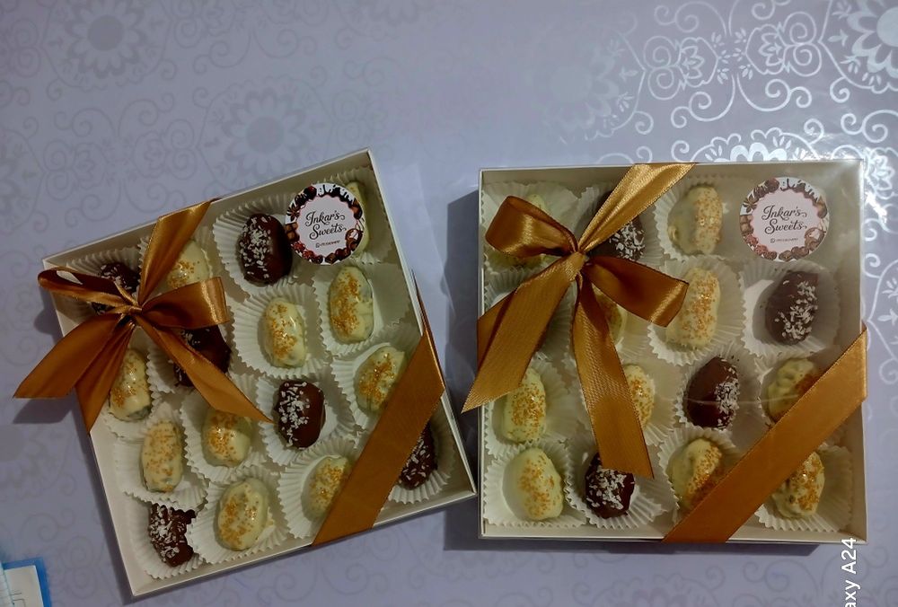 Финики в шоколаде