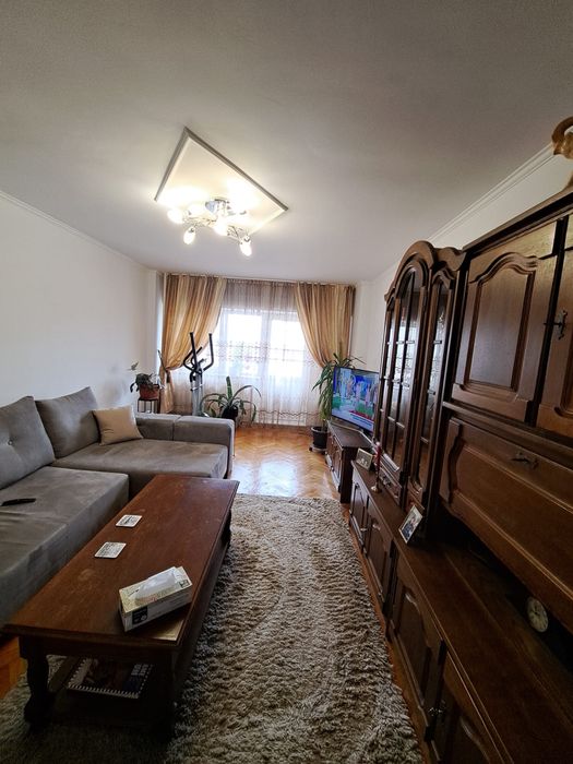 Apartament 3 camere - Targoviste Micro 11 in spatele Tribunalului Nou