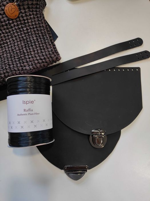 Продавам дръжки за чанта от естествена кожа