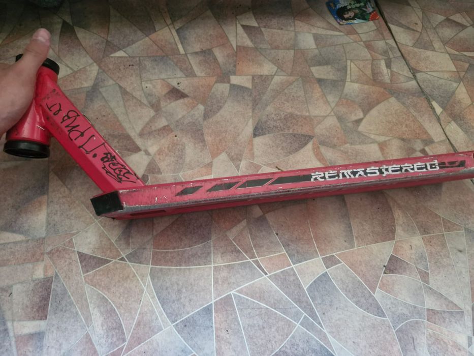 Продам срочно деку