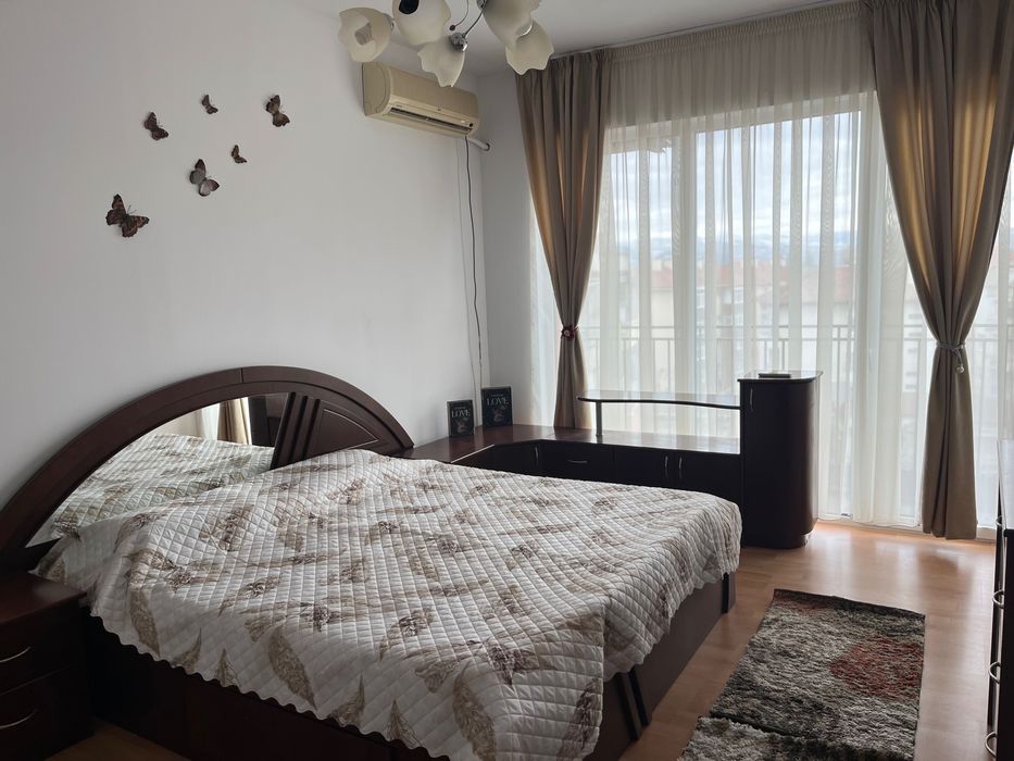 Продава се Многостаен апартамент в Благоевград, Идеален център - 132 кв.м за 541 €/кв.м - Снимка #6