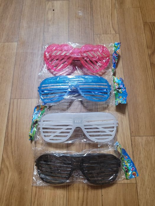 Очки карнавальные (4 расцветки)
