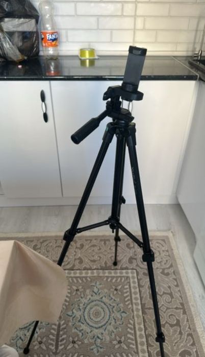 Штатив напольный