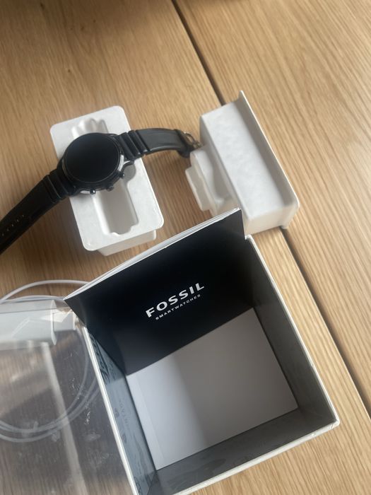 Fossil smart watch