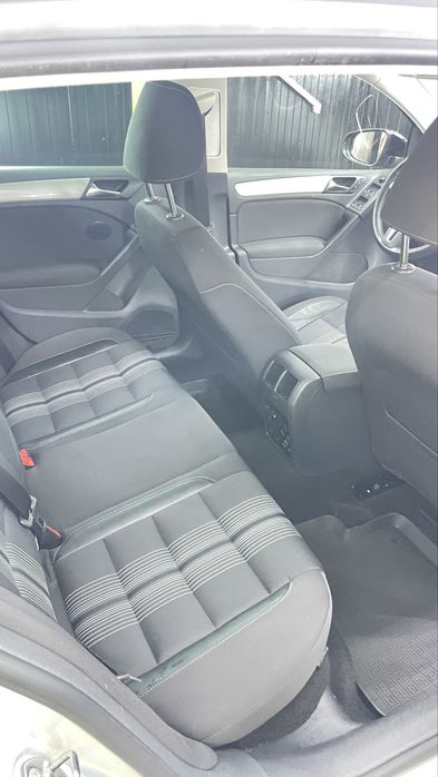 VOLKSWAGEN Golf 2012 — imagine 4
