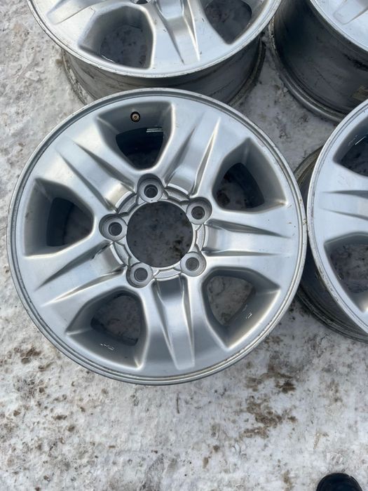 Продается диск на 17 на крузак