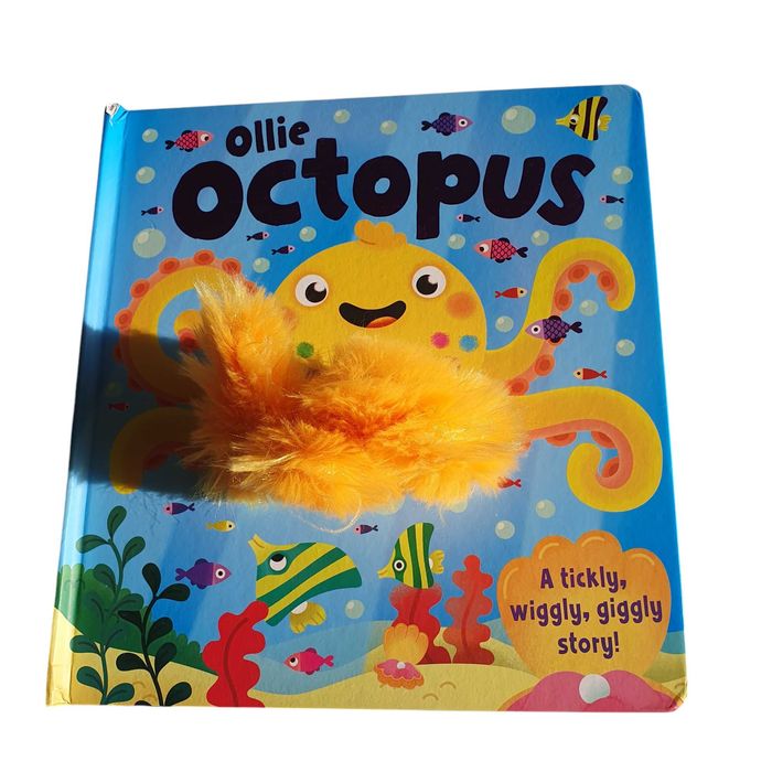 Ollie Octopus carte interactiva engleza, ca noua, cu marioneta inclusa