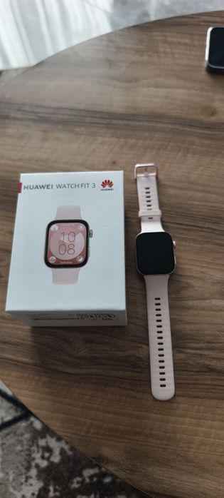 Huawei Watch Fit 3 Pink