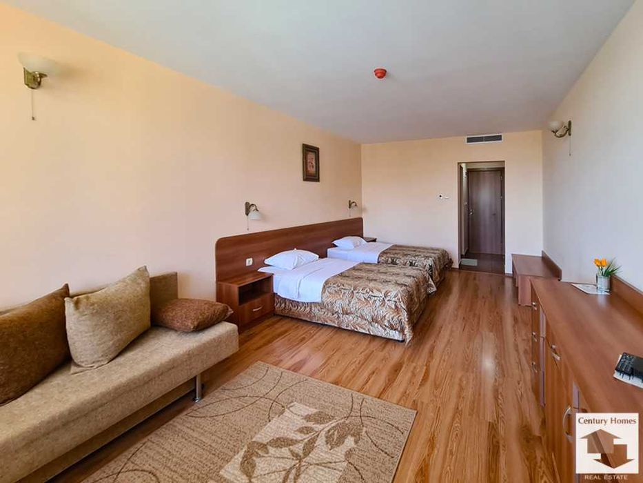 Продава се Хотел в Лясковец - 2441 кв.м за 734 €/кв.м - Снимка #15