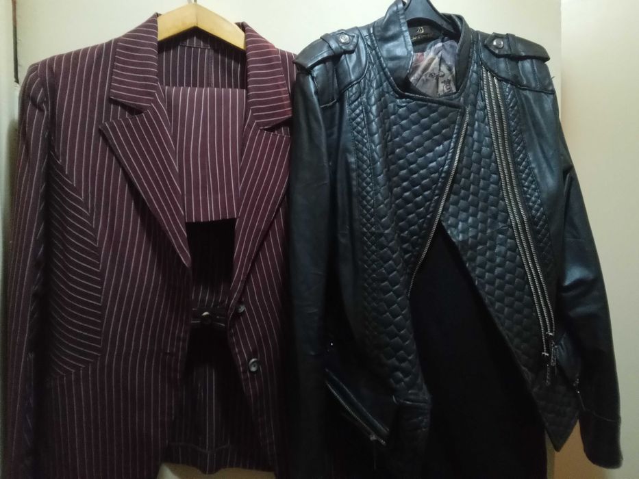 Женские пиджаки костюмы жилетки фирменные Разм.44-46 См фото