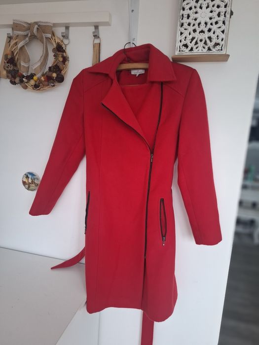 Haina de dama elegantă