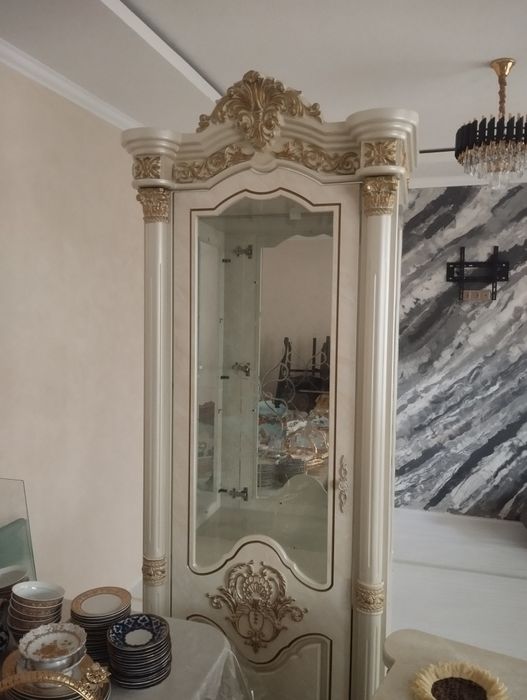 Пенал камод сотилади холати ало