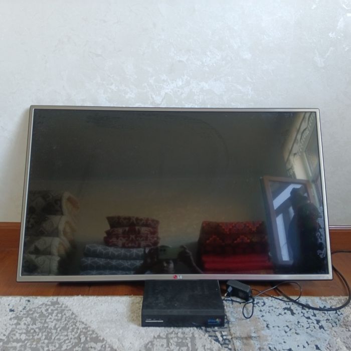 Телевизор LG с отау тв