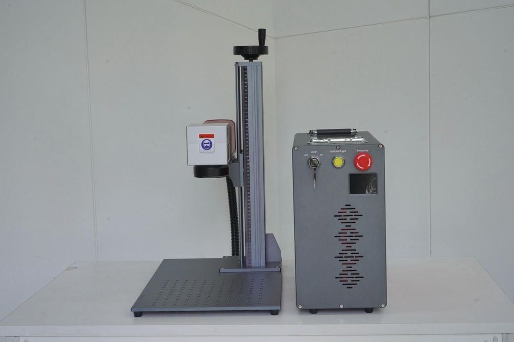 Налична в Пловдив Fiber Laser 60W JPT M7 MOPA | Лазер за гравиране и маркиране | Ротация + 2 лещи