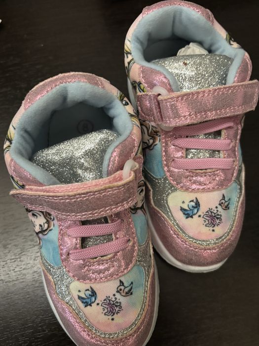 Детски маратонки Disney принцеси нови 25 номер