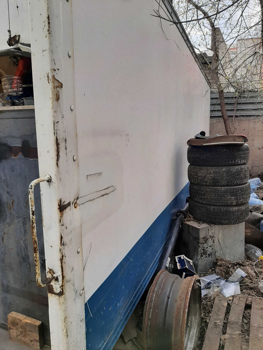 Продам будку от Мерседес