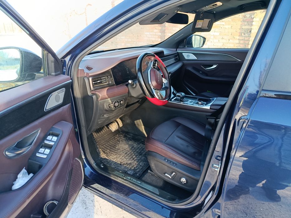 Продам Jetour x90plus